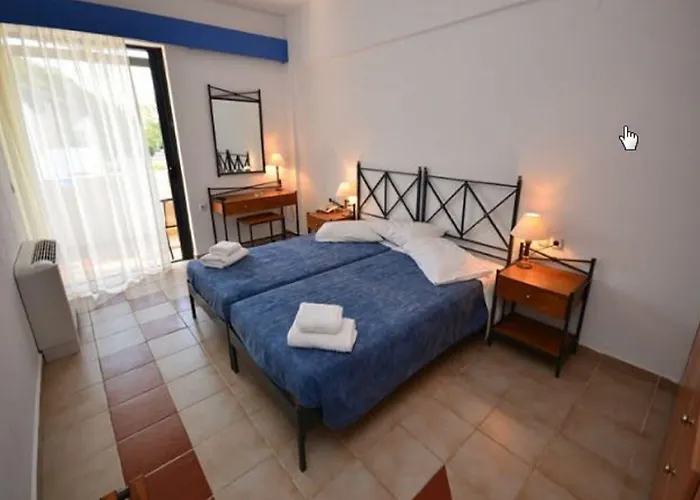 Hotel Porto 3*
